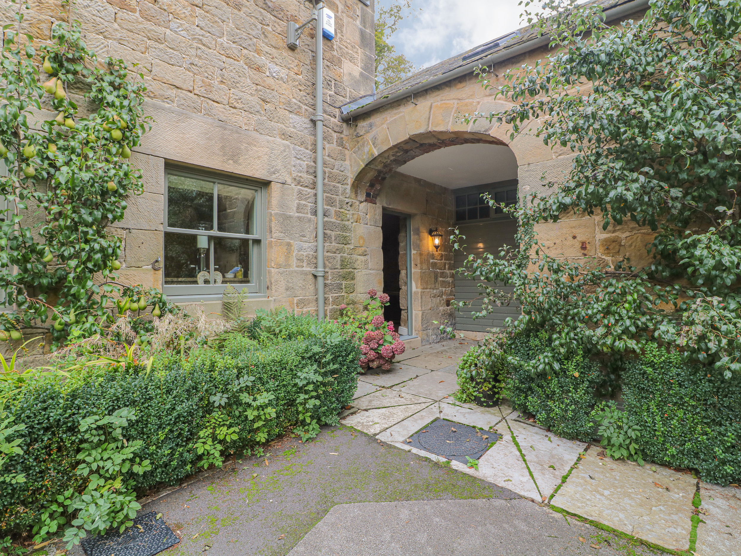 Cottage With Games Room