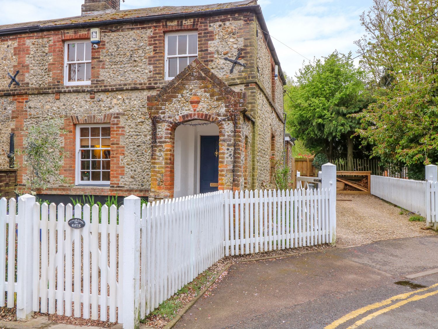 3 Station Cottages